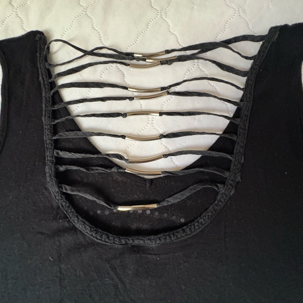 Harley-Davidson Black and Green Skull Tank - Picture 4 of 6